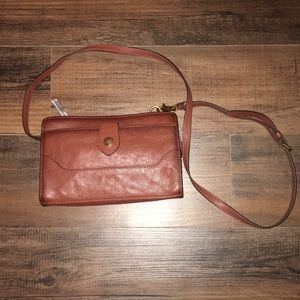 Frye Bags - FRYE LUCY CROSSBODY NWOT Frye Bags - FRYE LUCY CROSSBODY NWOT